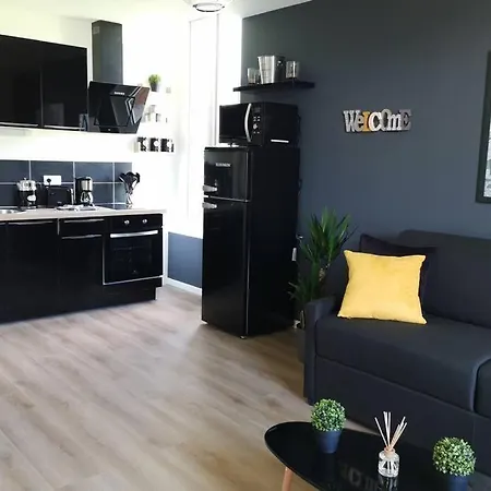 Le Mediterraneen *t2 * ルルド